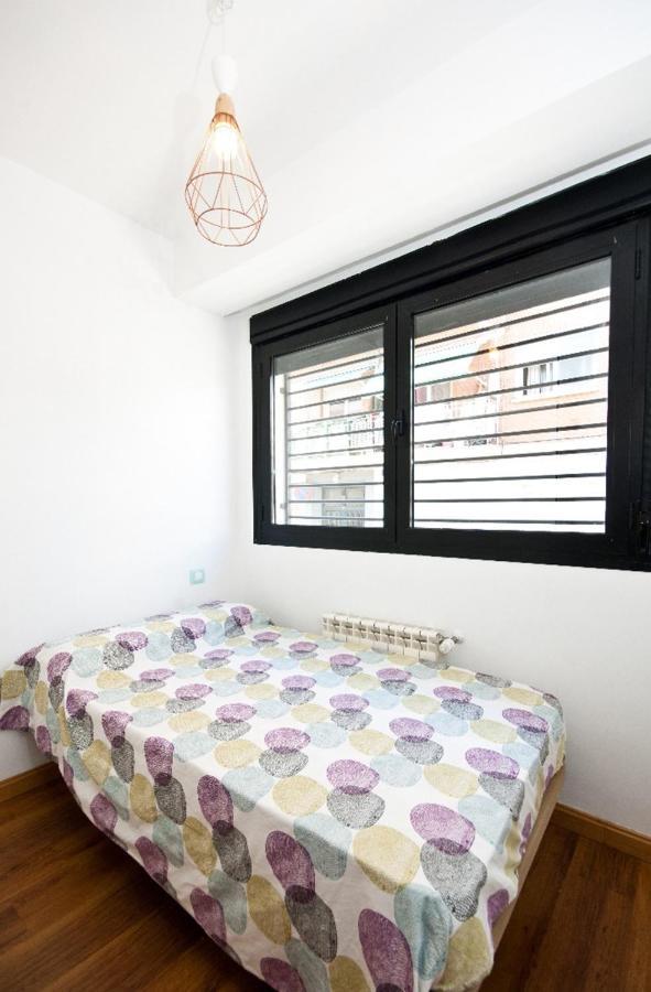 Charming Madrid Urgel Apartment Ngoại thất bức ảnh