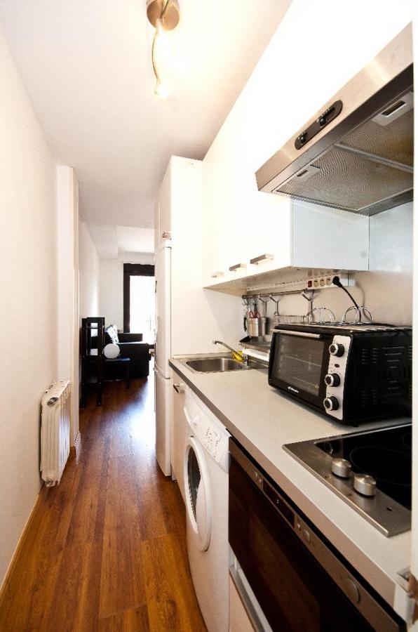 Charming Madrid Urgel Apartment Ngoại thất bức ảnh